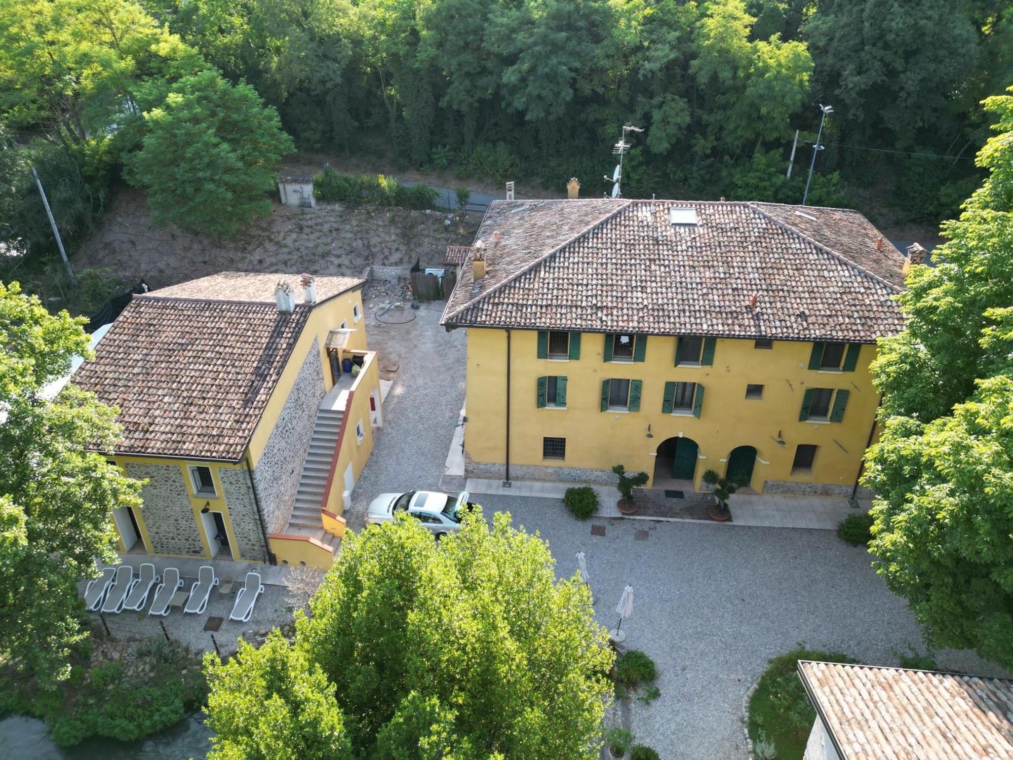 Villa Dei Mulini ヴォルタ・マントヴァーナ エクステリア 写真