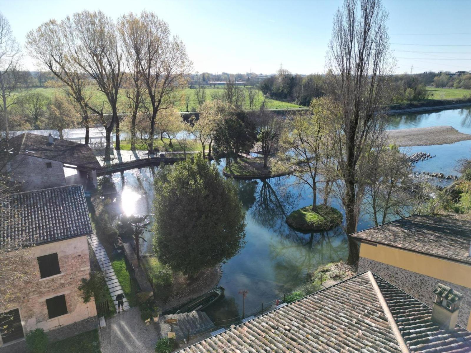 Villa Dei Mulini ヴォルタ・マントヴァーナ エクステリア 写真