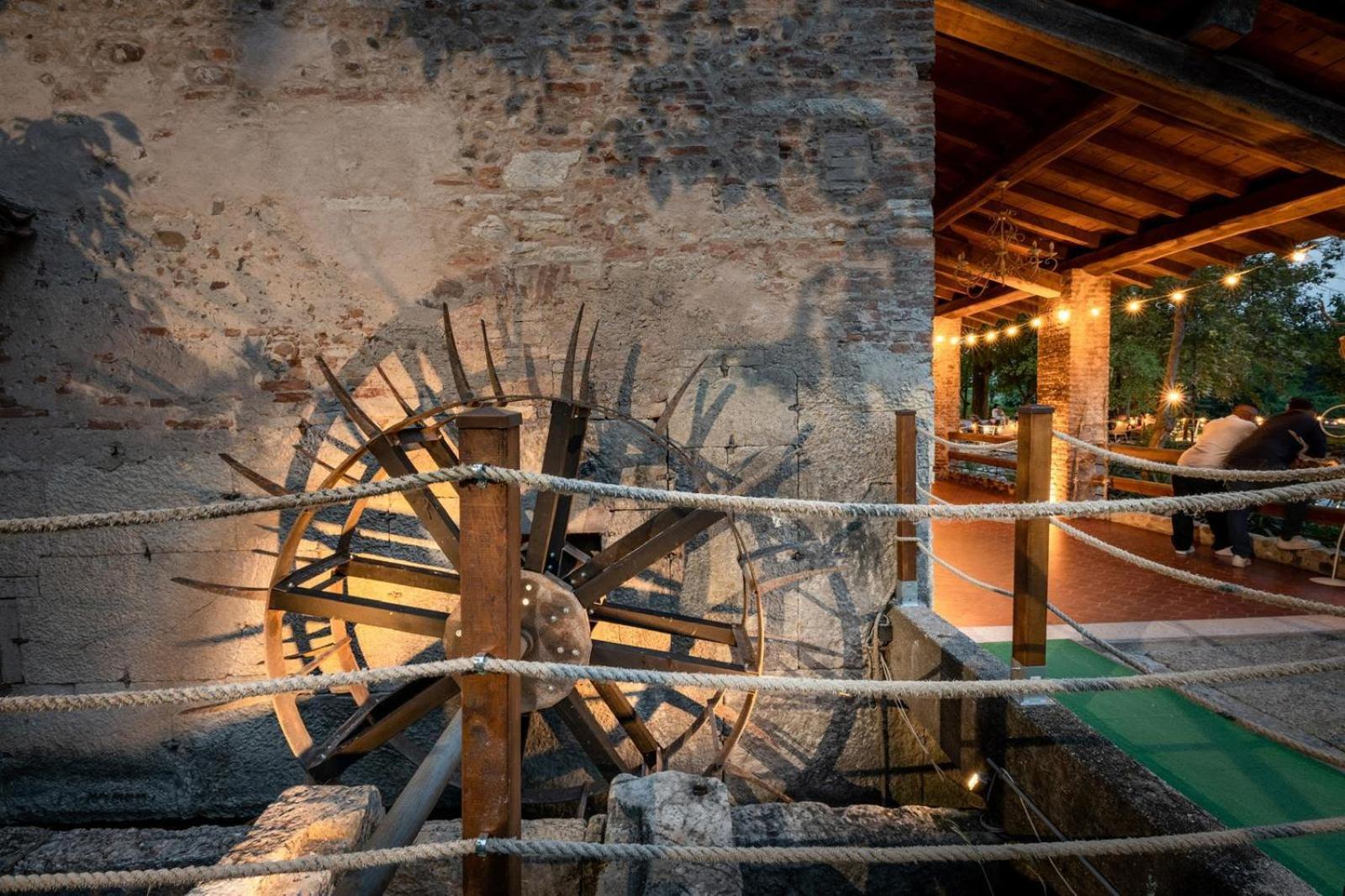Villa Dei Mulini ヴォルタ・マントヴァーナ エクステリア 写真